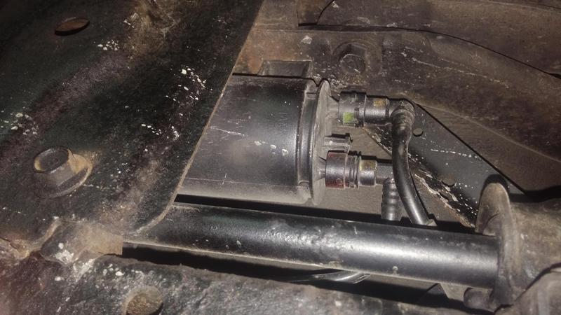 Filtr paliwa mazda 3 2.0 benzyna