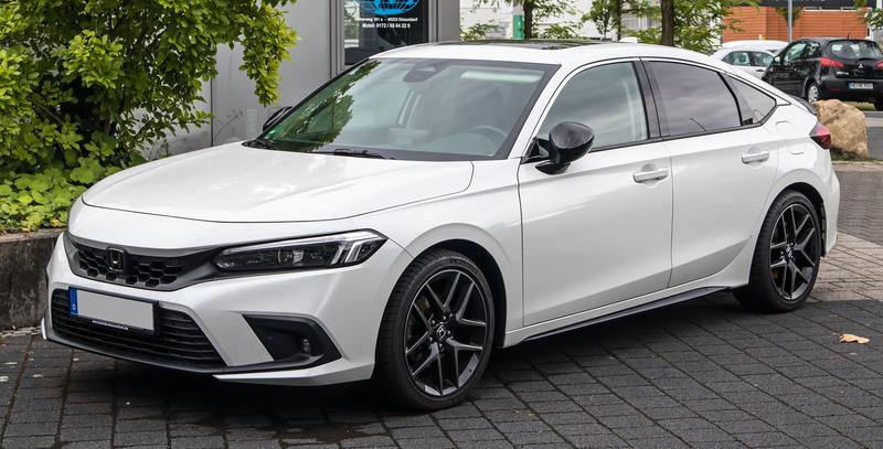 Praktyczny przewodnik: jak skutecznie przykleić podsufitkę w samochodzie Honda Civic