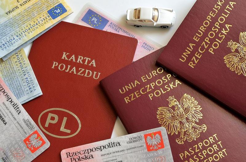 Podstawowe dokumenty kierowcy