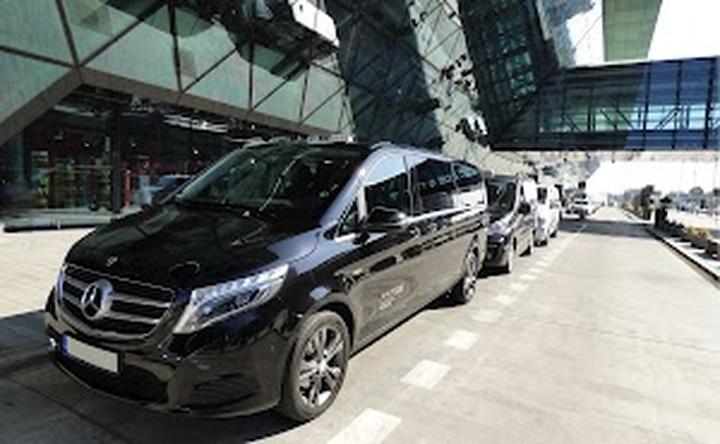 Taksówka z Krakowa na lotnisko