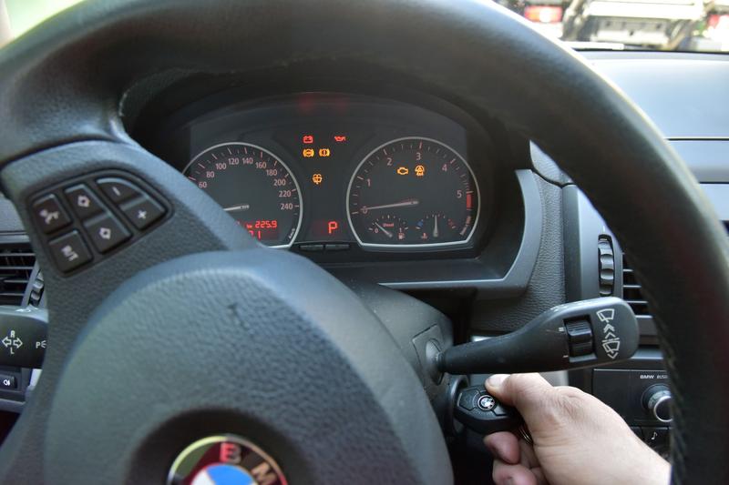 Techniki i metody odpalania samochodu