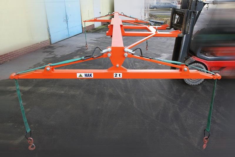 Trawers w samochodzie