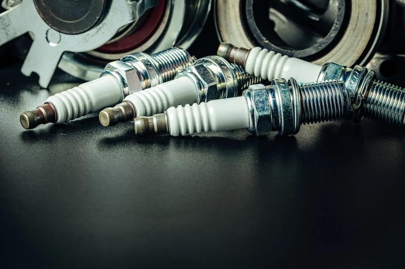 Ceny świec zapłonowych w Polsce