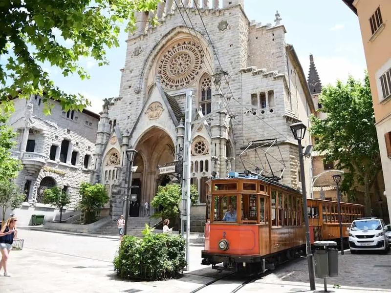 Ceny taksówek na Majorce