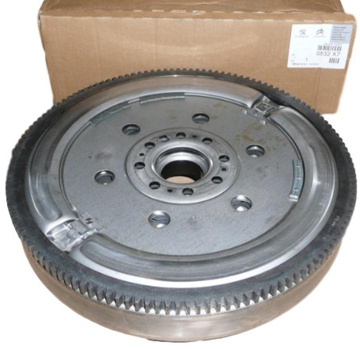 Koło dwumasowe w silnikach benzynowych