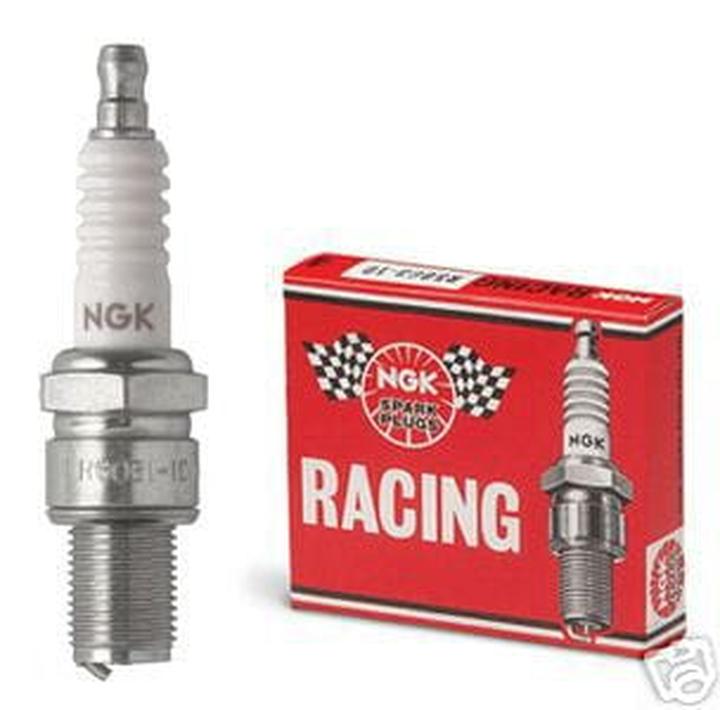 Świece zapłonowe do silnika zaburtowego