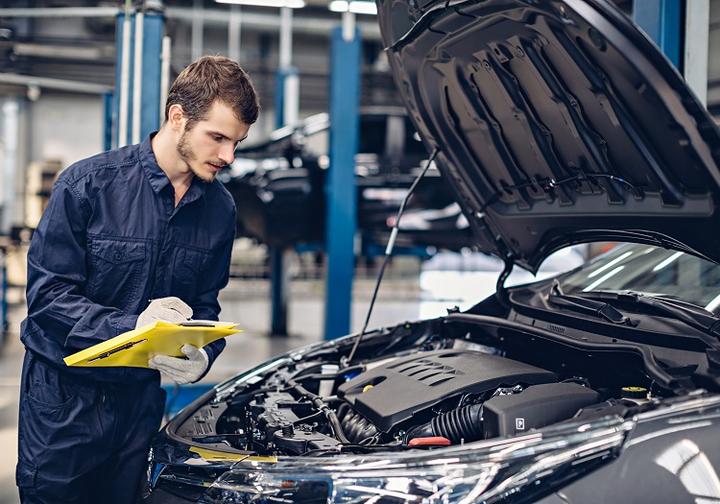 Cyfrowe narzędzia i aplikacje do przeglądu auta