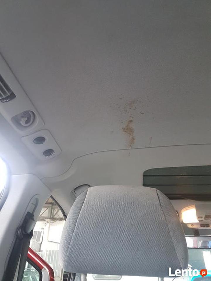 Czyszczenie wnętrza samochodu