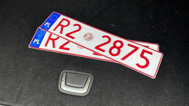 Tłumacz przysięgły przy rejestracji pojazdu