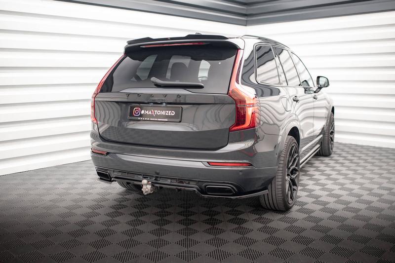 Jak znaleźć filtr paliwa w Volvo XC90? Praktyczny przewodnik для kierowców