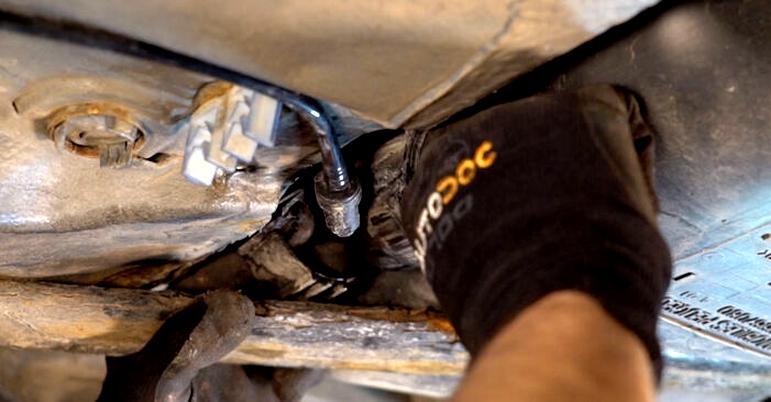 Filtr paliwa peugeot 308