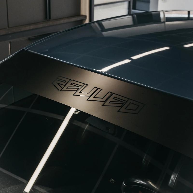 Blenda w samochodzie – co warto o niej wiedzieć?