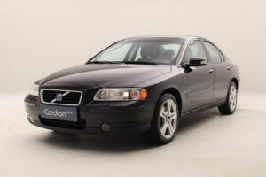 Gdzie znajduje się filtr paliwa w Volvo S60? Praktyczny przewodnik dla właścicieli