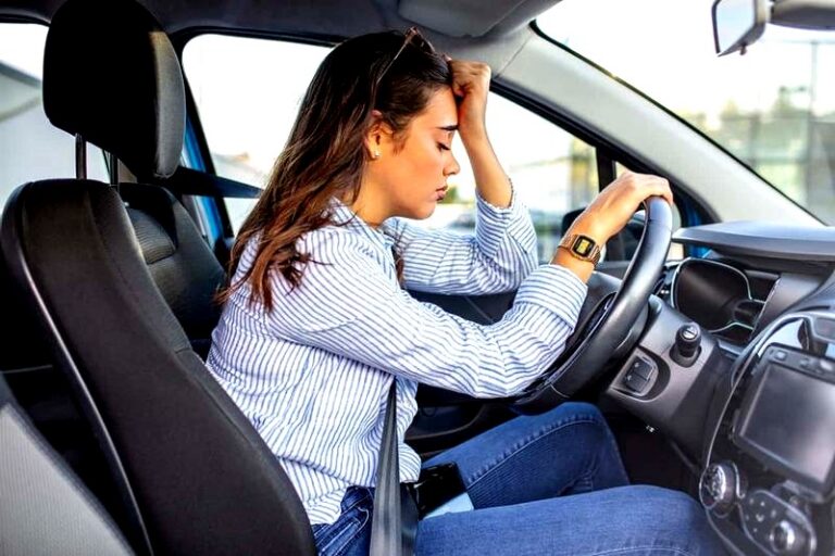 Konsekwencje jazdy na motor bez prawa jazdy – jaka kara cię spotka?